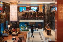 Clipper Lounge at Mandarin Oriental, Hong Kong
