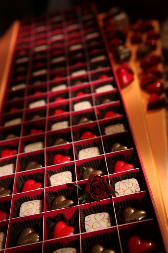 “Heart to Heart” MOP 2,288 -  Beautifully presented box of chocolates containing 100 heart chocolates made from premium white, m
