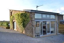 The Den, Dittisham