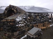 Temple Cafe, Harris