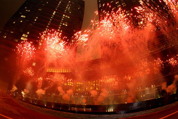 Awesome Fireworks Celebration 熣燦煙花迎新年