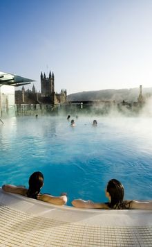 The rooftop pool at Thermae Bath Spa