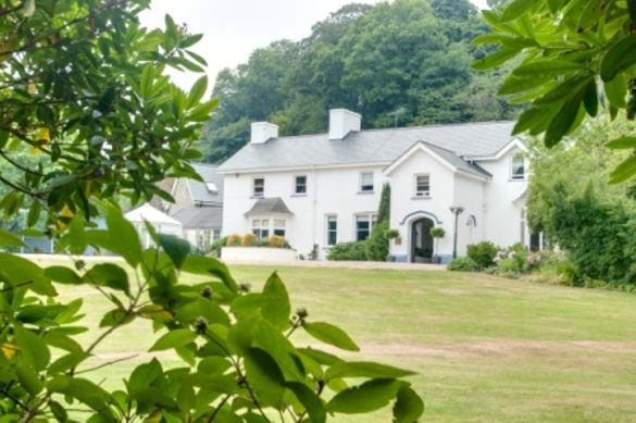 Preview: Ynyshir Hall Unveil Chef's Table by Michelin Star ...