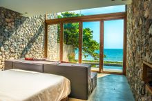 Luxury Pool Villa Suite