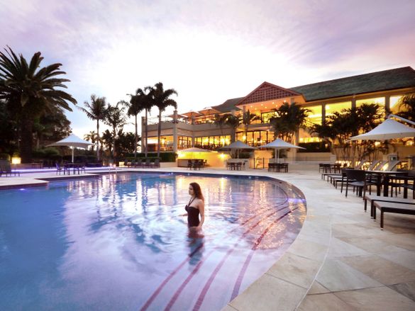 Mercure Gold Coast Resort Pool