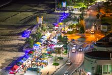 Surfers Paradise Beachfront Markets