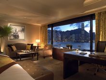Suite Stay for Mom on Mother's Day - Deluxe Junior Harbourview Suite