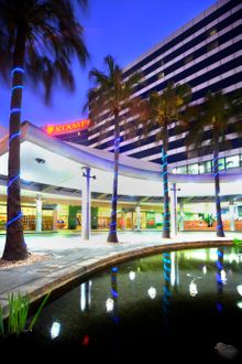Stamford Plaza Sydney Airport 