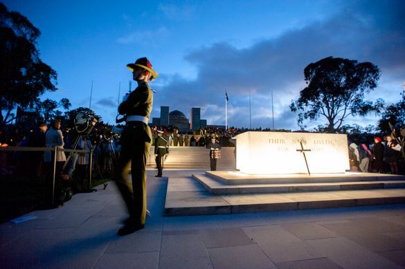 Commemorate the 100th anniversary of the landing on Gallipoli at the Australia War Memorial's Anzac Day ceremonies.