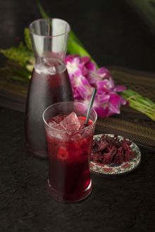 Iced Roselle Drink, Iced Thai Milk Tea and Iced Longan Drink will be served at Yamm