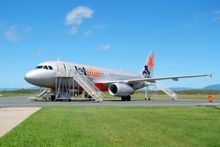 New direct flights with Jetstar to Whitsunday Coast Airport