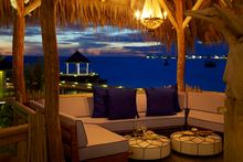 The Treehouse by night, Viceroy Maldives