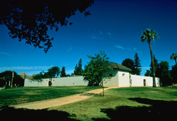 Sutter's Fort