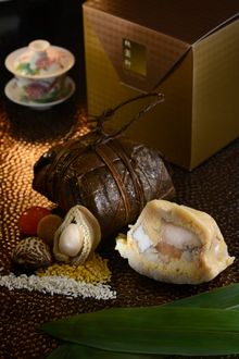 Yan Toh Heen - Superior Sweetened Rice Dumplings
