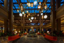 Disney's Polynesian Village Resort: Lobby (David Roark, photographer)