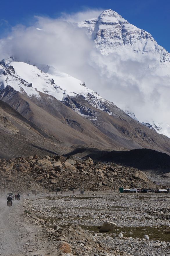 Road to Everest Base Camp - northern bae camp in Tibet