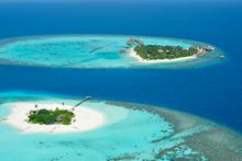 Maafushivaru and Lonubo Islands