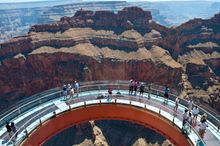 Grand Canyon Skywalk at Eagle Point