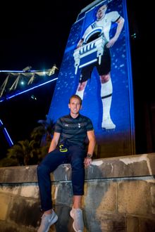 Harry Kane Sydney Harbour Bridge pylon projection 