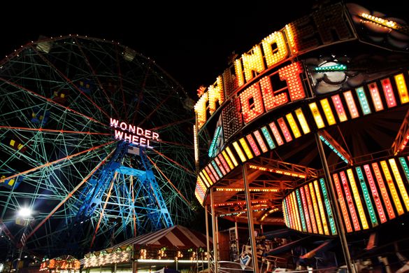 Luna Park Thunderbolt