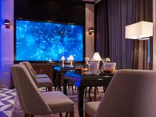 Cinema Screen in Eccleston Square Hotel's Media Lounge