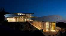 Malibu Wing House, California (sleeps 4)