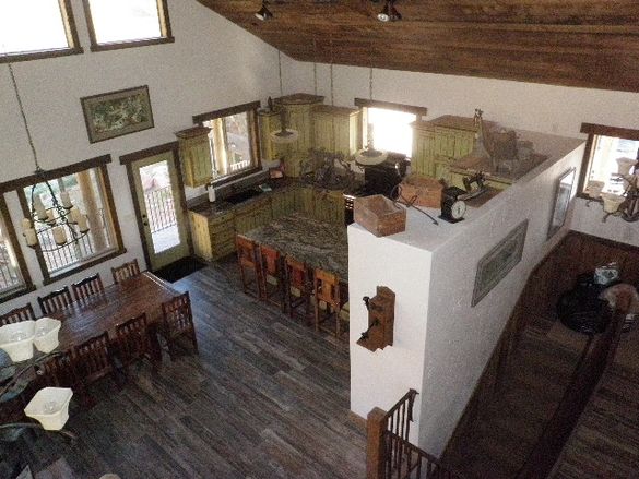Sleeps 31 Accommodations Unlimited