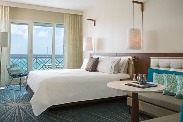 Renaissance Marina Hotel, Ocean King Room 