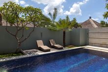 bvilla pool