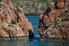 Zodiac Rides through the Horizontal Falls - Aurora Expeditions