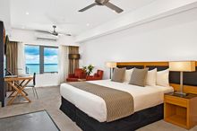 Oaks Elan Darwin apartment