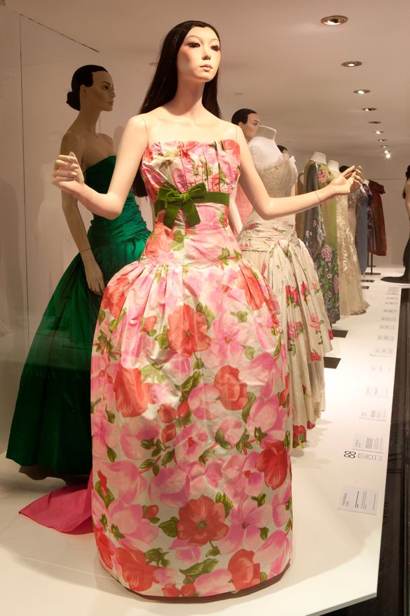 Great Names of Fashion at the Fashion Museum Bath
