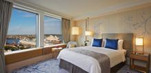 Horizon Club Grand Harbour room at Shangri-La Hotel, Sydney