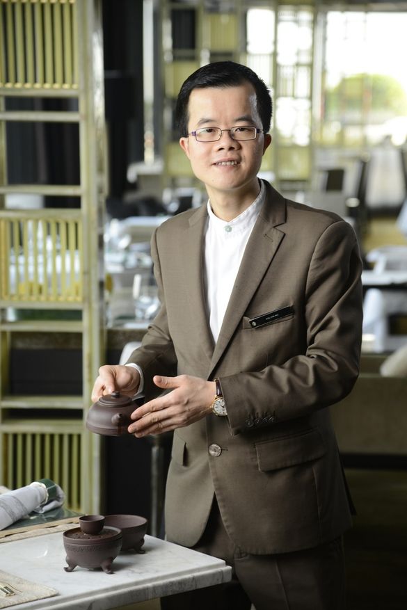 Yan Toh Heen Tea Sommelier Kelvin Ng Presents 'The Art of Pu Er'