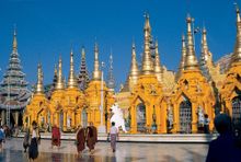 Shwedagon Pagoda, Yangon, Myanmar