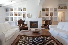 The salon of the newly renovated Hunting Lodge
