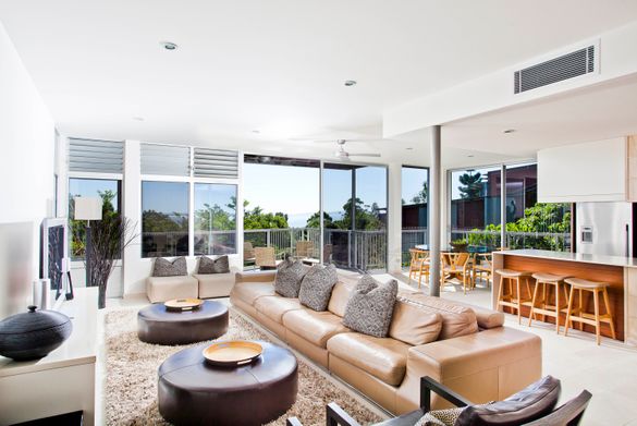 Peppers Noosa Resort, Villas, 4-Bedroom Deluxe Villa Living Room
