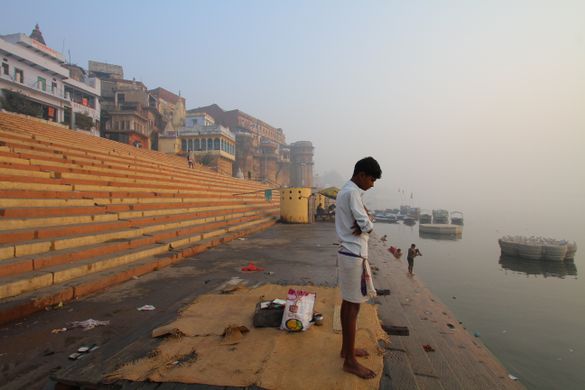 Varanasi at dawn – image by Eric Finley
