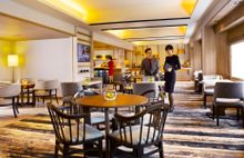 PARKROYAL on Beach Road Orchid Club Lounge