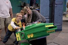 Sling your pizzas Dude with the Teenage Mutant Ninja Turtles 