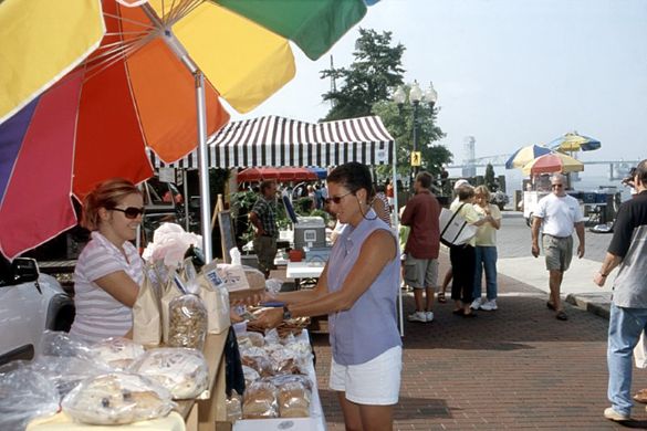 Riverfront Farmer's Market in Downtown Wilmington, April through November