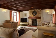 The Byre, Higher Ash Farm, Dartmouth