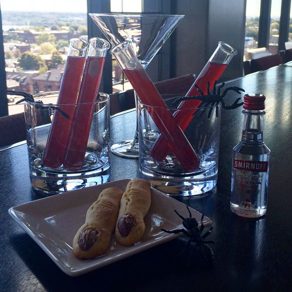 Devil's Delight Amenity - Finger food and a cocktail made from the bartender's own creative juices