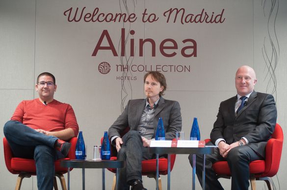 Left-right: Chef Dani García (Dani García Group), Chef Grant Achatz (Aliena restaurant chef), Hugo Rovira (Managing Director of Left-right: Chef Dani García (Dani García Group), Chef Grant Achatz (Aliena restaurant chef), Hugo Rovira (Managing Director of