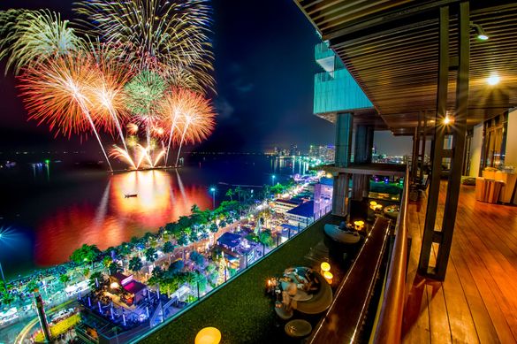 See the sparks fly at Hilton Pattaya