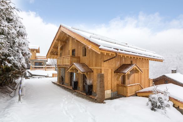Chalet Zebra