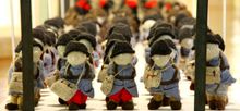 WWO Hand-knitted soldiers