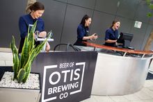 OTIS Bar & Grill now open at Rydges Campbelltown
