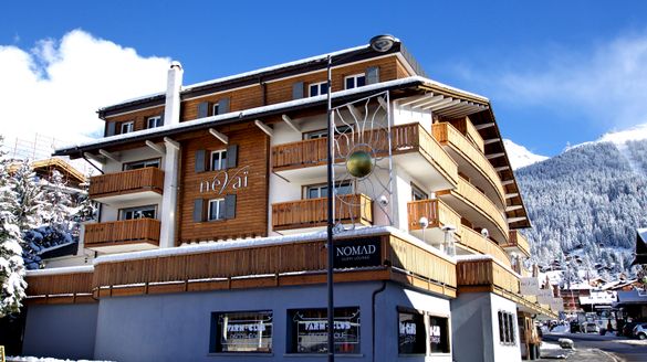 Hotel Nevaï - Farm Club & Nomad Sushi