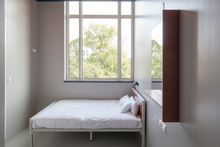 ClinkNoord - Guest Room